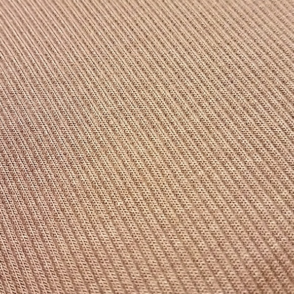 NWT American Eagle Purple Off Shoulder Ribbed Top - Picture 2 of 6